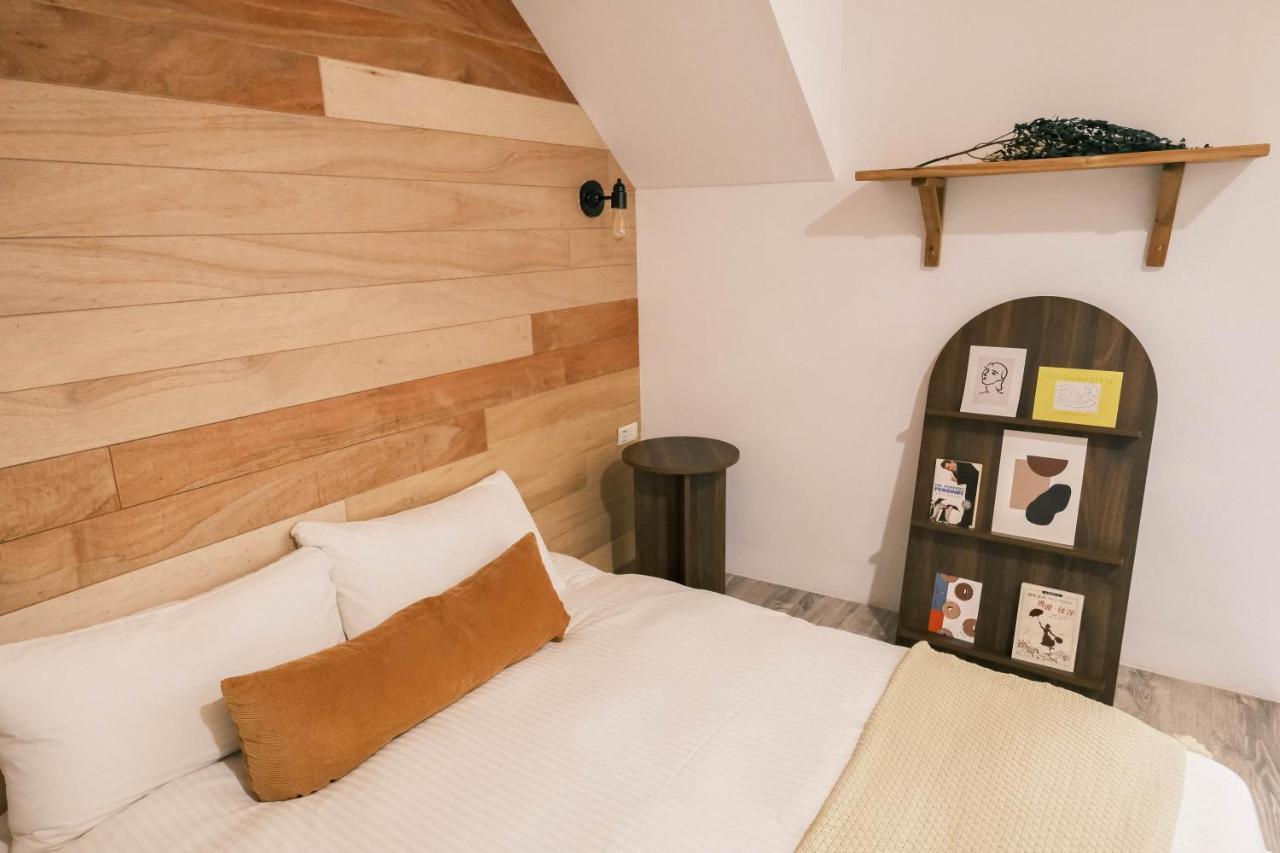South Gate Home Stay Tainan Buitenkant foto