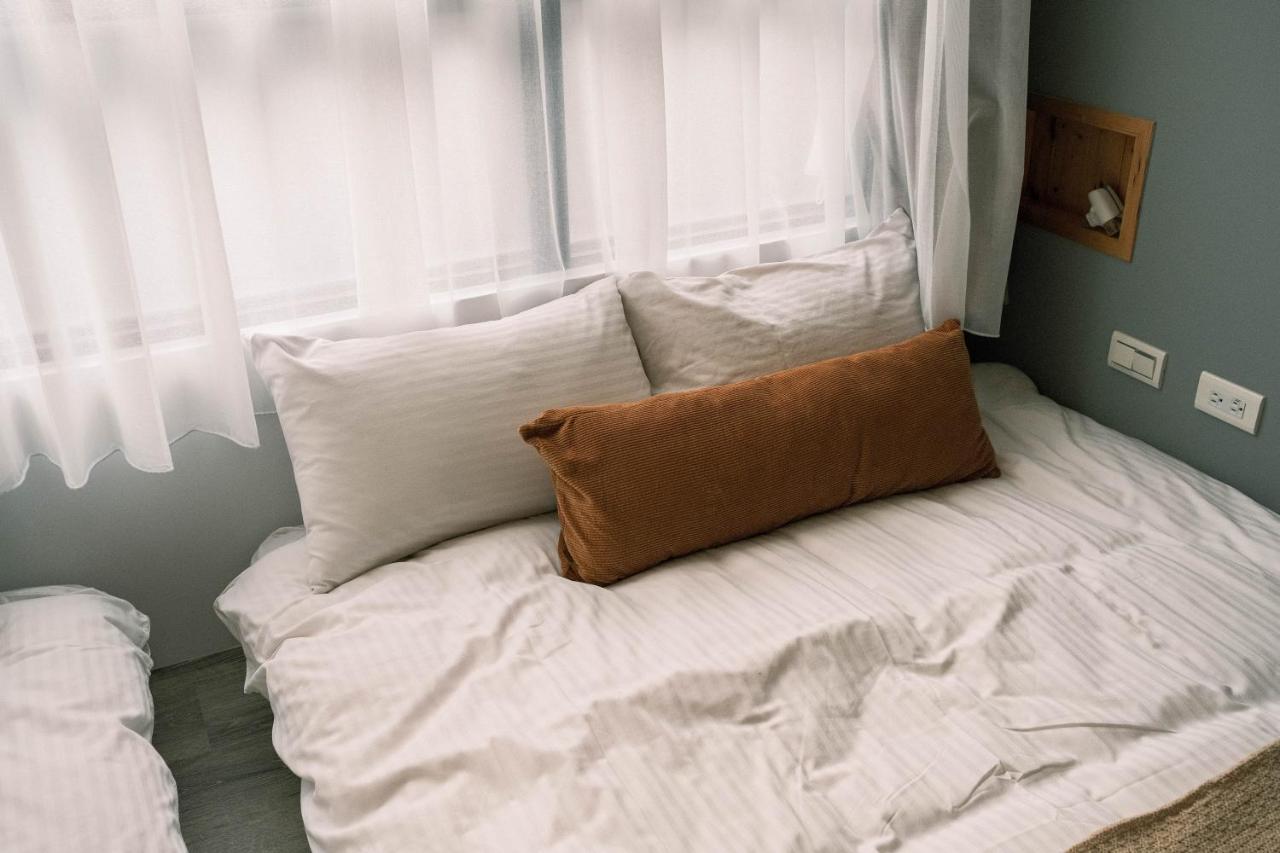 South Gate Home Stay Tainan Buitenkant foto